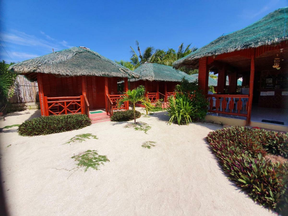 Pareja Tourist Inn Đảo Malapascua Ngoại thất bức ảnh